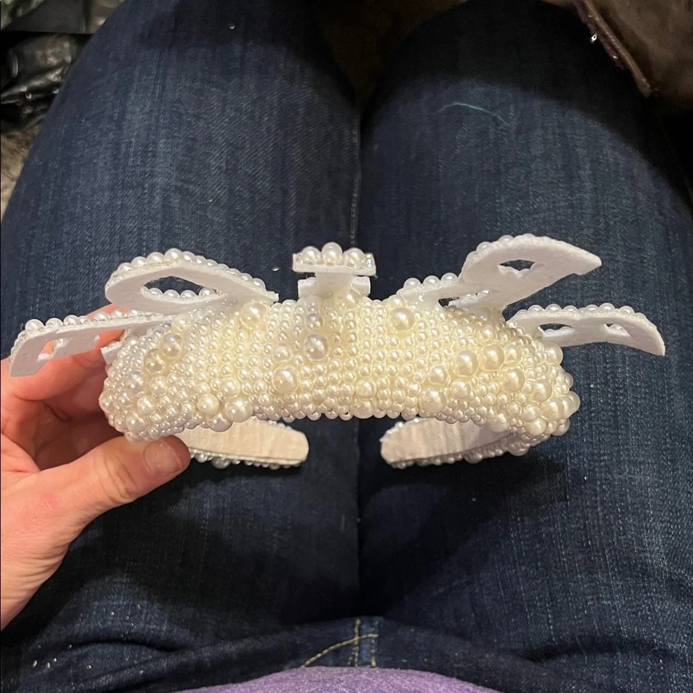 Pearl 'Bride' Headband - Picture 3 of 5